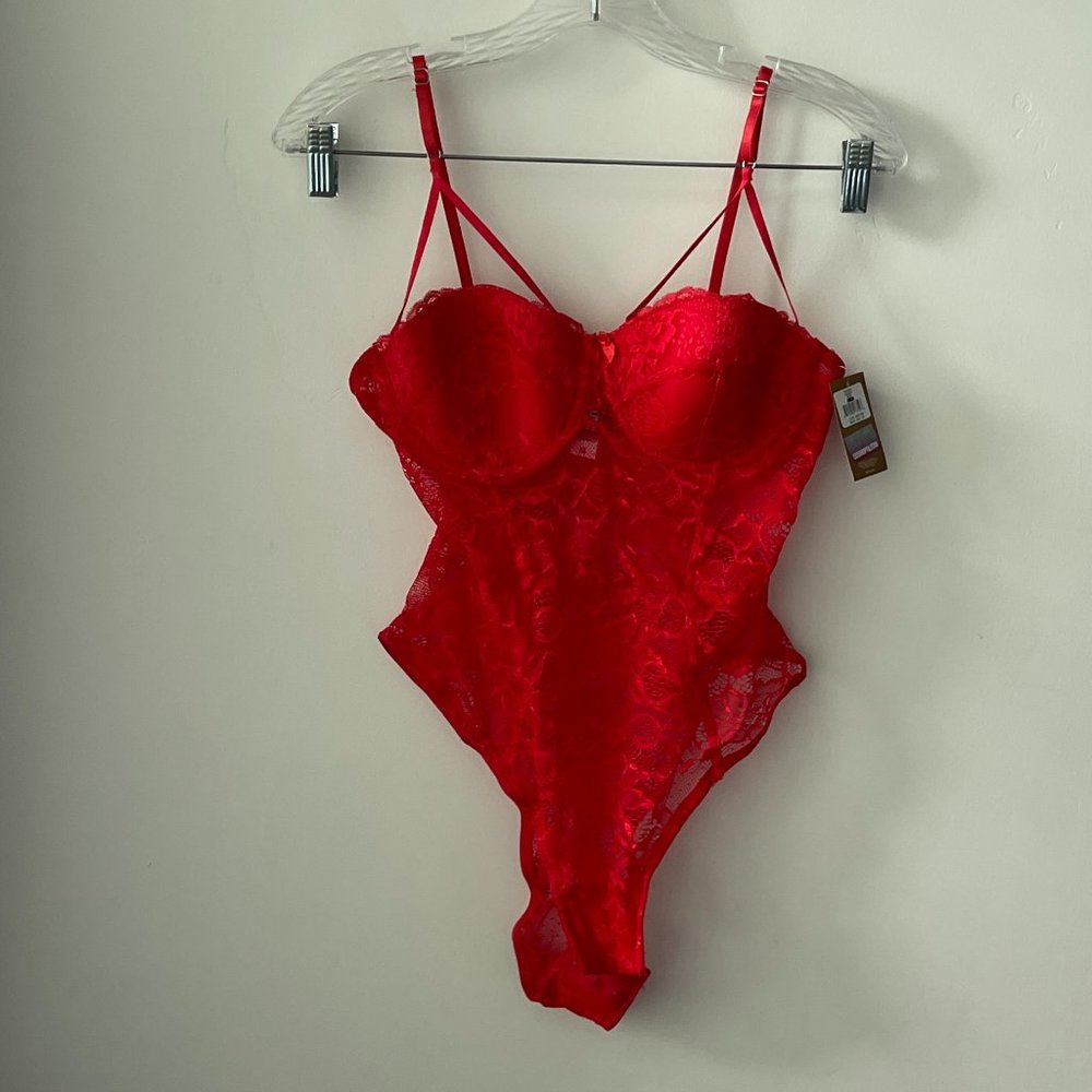 Cosmopolitan Lace Strappy Teddy Bodysuit